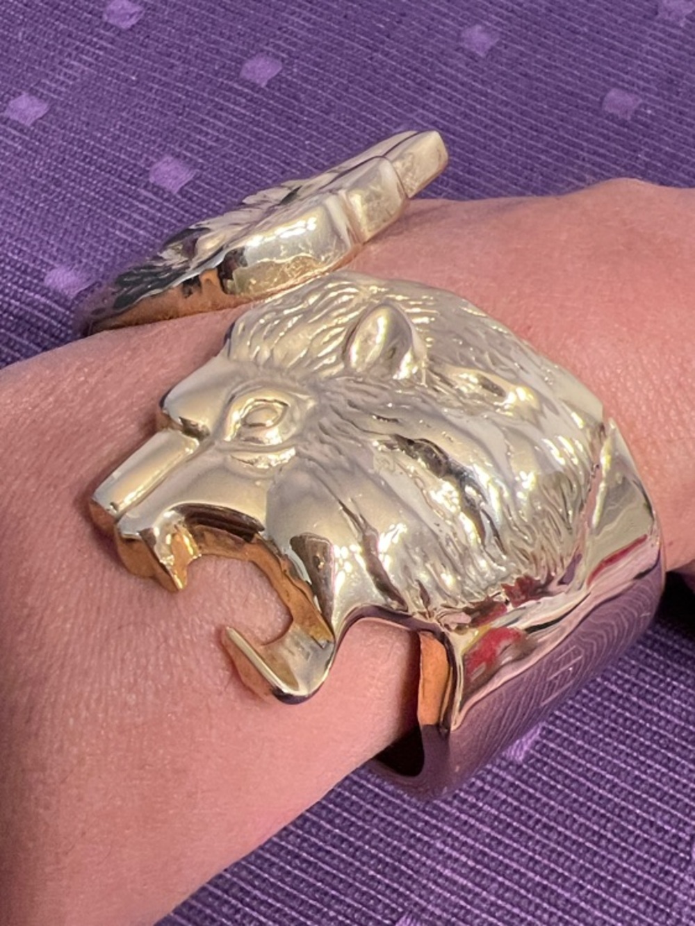 Gold Lion Head Cuff Bracelet. Vintage LN